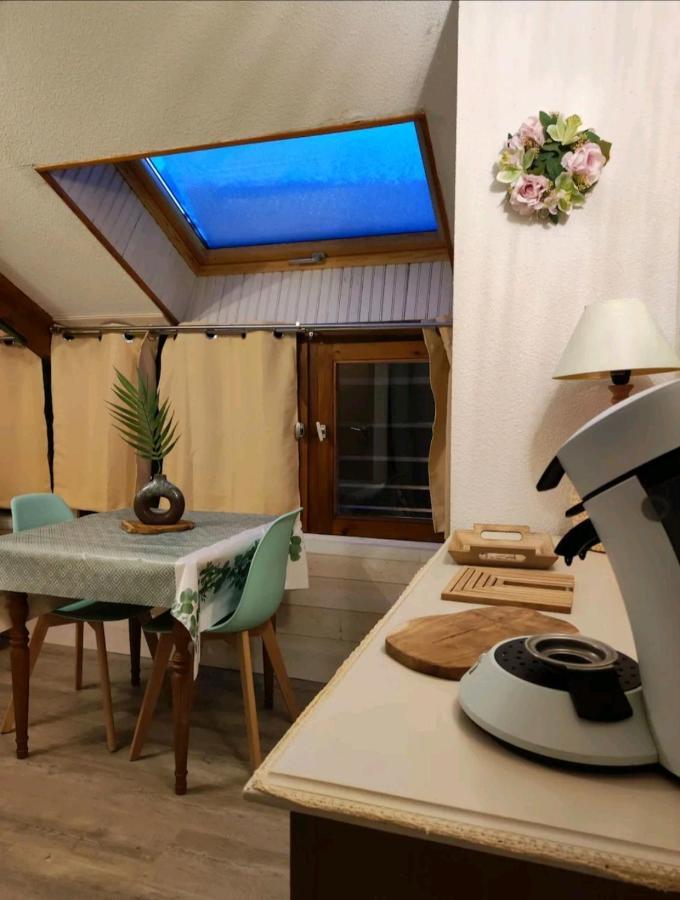 Le Cosy Liberty Apartment Ustou Luaran gambar